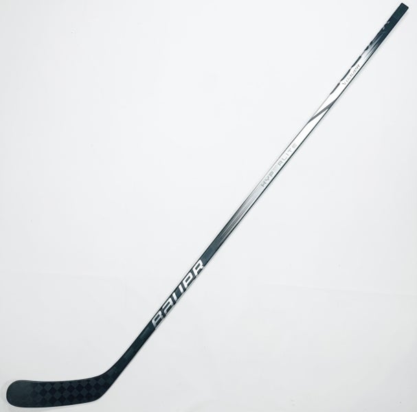 New Silver Bauer Vapor Hyperlite 2 Hockey Stick-RH-77 Flex-P92M- Matte Texture W/ Tactile Corners