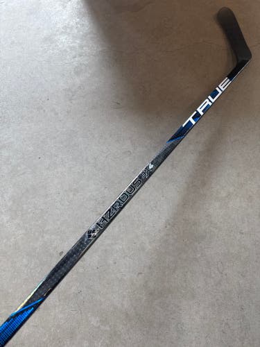 75 Flex P90TM Project X Smoke Senior True Left Hand Pro Stock (New) NHL