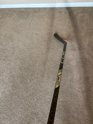 Senior CCM Tacks XF Pro Left Hand Hockey Stick P28 Pro Stock (Used)