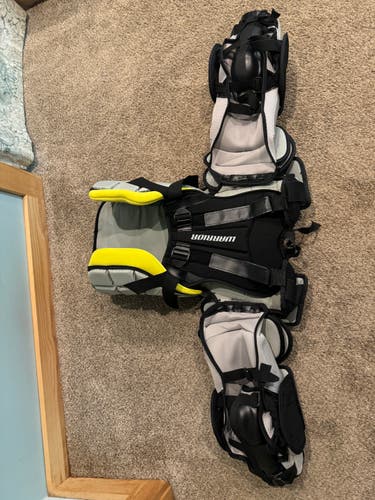 Medium Warrior RX3E+ Goalie Chest Protector (Used)