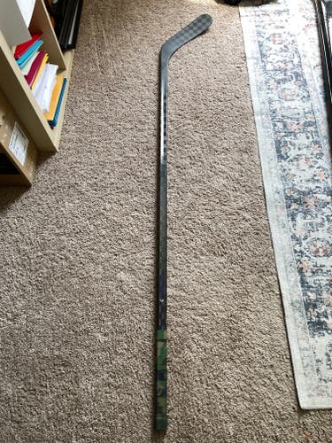 Intermediate CCM RibCor Trigger 7 Right Handed Hockey Stick P88 (Used)