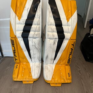33"  True Catalyst 7X3 Goalie Leg Pads - GoaliesPlus Edition