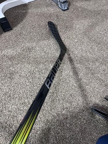 Senior Bauer Hyperlite 2 Left Hand Hockey Stick P92 (Used)