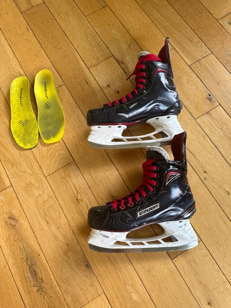 Bauer Hockey Skates Regular Width Size 4.5 (Used)