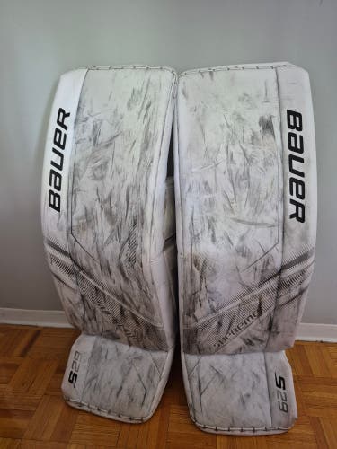 2018 XL Bauer Supreme S29 Goalie Leg Pads (Used)