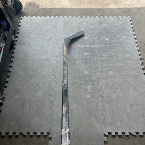 Senior Bauer Nexus Tracer Right Handed Hockey Stick P92 Pro Stock (Used)