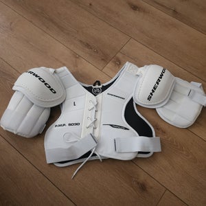 Large Senior Sher-Wood 5030 Shoulder Pads (New)