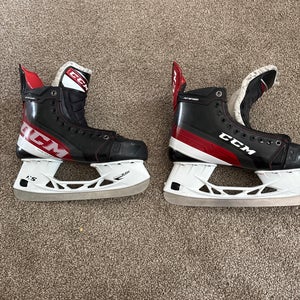 2022 CCM JetSpeed FT4 Hockey Skates Regular Width   9 (New)