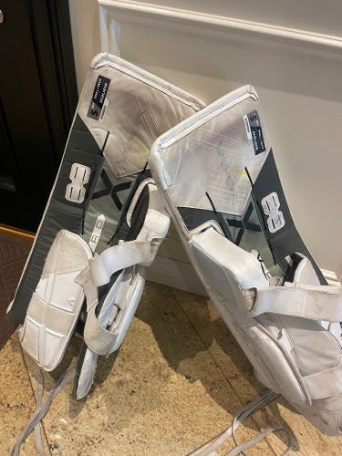 Bauer vapor x5 pro goalie leg pads