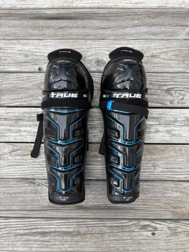 Senior True XC9 16" Shin Pads (Used)