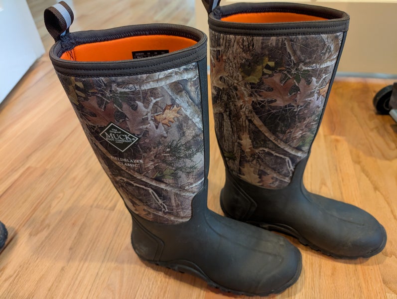 Muck boots  Men's Size M 9.0 (W 10.0) Adult Boots (Used)