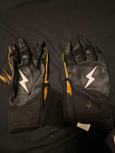 Large Batting Gloves (New)