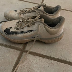 Men's Nike Baseball Cleats Metal Size M 10.5