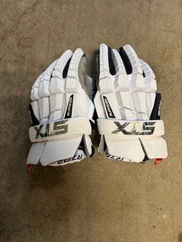 STX Surgeon RZR2 Lacrosse Gloves Medium (New)