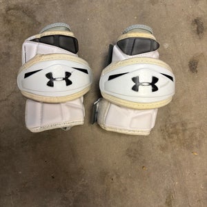 Under armor Command Elbow Pads