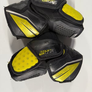 Junior Medium Bauer Supreme Ultrasonic Elbow Pads (Used)