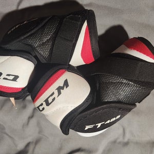 Junior Small CCM Elbow Pads (Used)