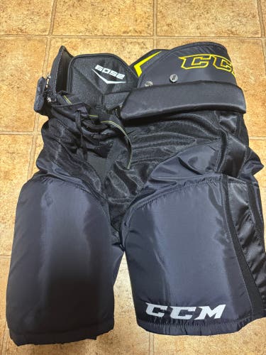 CCM Super Tacks 6052 Large Senior Ice Hockey Pants Used Adult Sr Lg