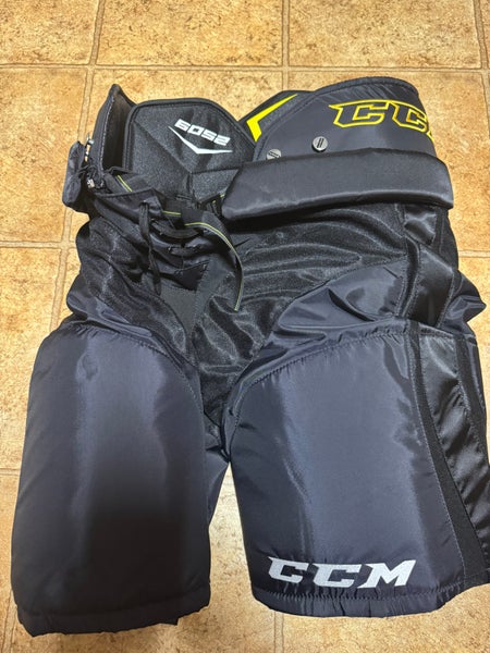 CCM Super Tacks 6052 Large Senior Ice Hockey Pants Used Adult Sr Lg