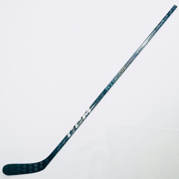New CCM Ribcore Trigger 9 Pro Hockey Stick-RH-95 Flex-P88-Grip W/ Bubble Texture