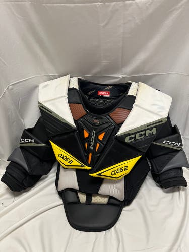 Pro Stock CCM Axis 2 Chest Protector