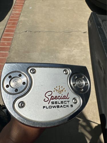 Scotty Cameron Special Select Flowback 5 Right Handed Putter Uniflex 34" (Used)