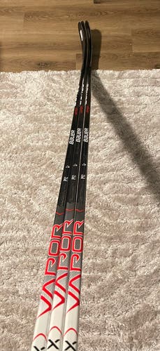 Senior Bauer Bauer Vapor League Right Handed Hockey Stick P92M (New)