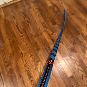 Jr. Warrior Covert QRE30 RH Stick 35 Flex W03 (Used)