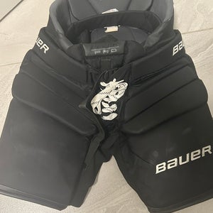 Senior Medium Bauer Pro Hockey Goalie Pants  (Used)