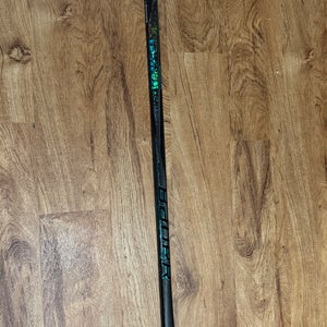 Junior Bauer Twitch Left Hand Hockey Stick P92  (Used)