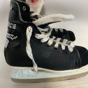 Used BRETT HULL ULTRA ICE Junior Hockey Skate Junior 03 11823-S000032820