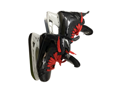 Used Bauer SUPREME MATRIX Senior Hockey Skate Senior 4.5 11613-S000163674