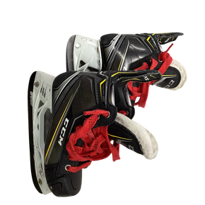 Used CCM TACKS VECTOR PRO Junior Hockey Skate Junior 01.5 11613-S000163675