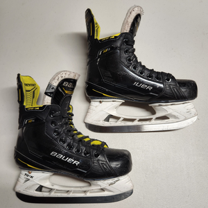 Used Intermediate Bauer Supreme M4 Hockey Skates 4.0 - Fit 1