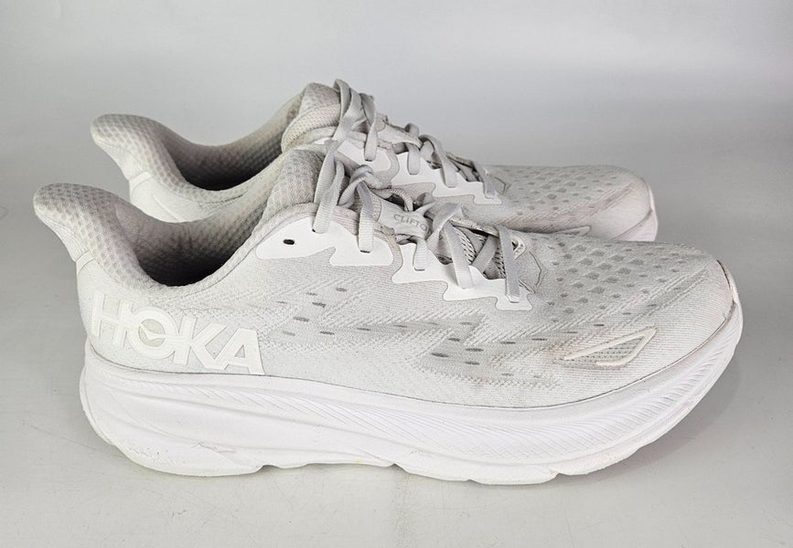 Hoka One One Mens Clifton 9 1127895 WWH White Running Shoes Sneakers Size 11.5 D