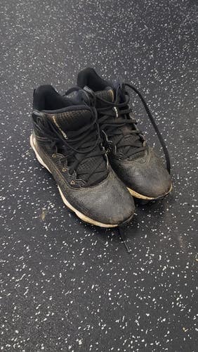 Used Under Armour Jr FB Cleats Black Junior 04 11849-S000029501