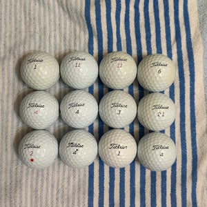 Titleist Pro V1 Balls 12 Pack (1 Dozen) (Used)