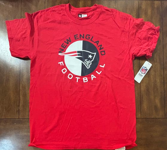 New England Patriots Red Graphic T-Shirt Adult Large NWT