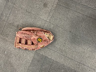 Used Wilson A2085 BB/SB Glove RH Throw Brown 12" 11614-S000217261