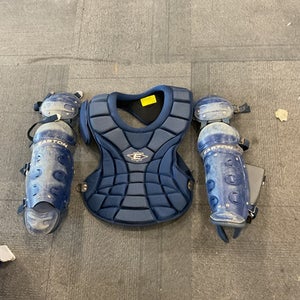 Used Easton 2 PIECE CATCHER SET Catchers Equipment Other 11614-S000217089