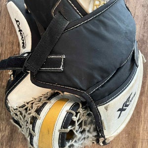 Reebok Glove & Blocker