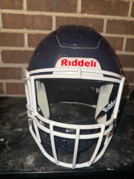 Extra Large Adult Riddell Helmet (Used)