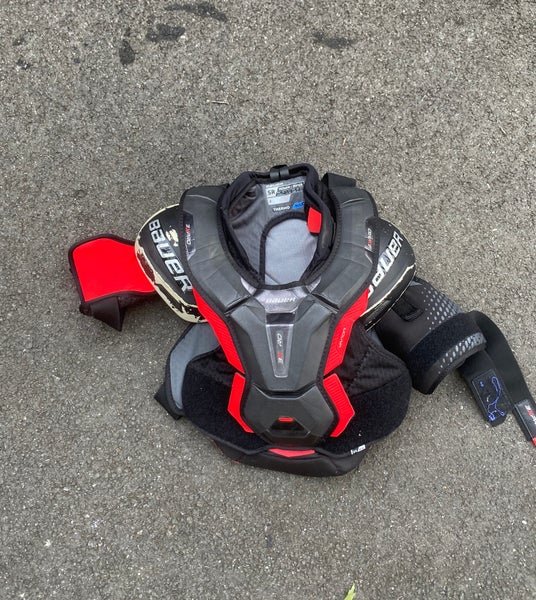 Senior Medium Bauer Vapor 3X Pro Shoulder Pads (Used)