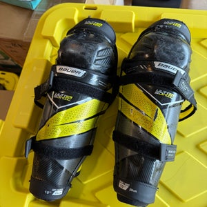 CCM Ultrasonic 10inch Shin Pad