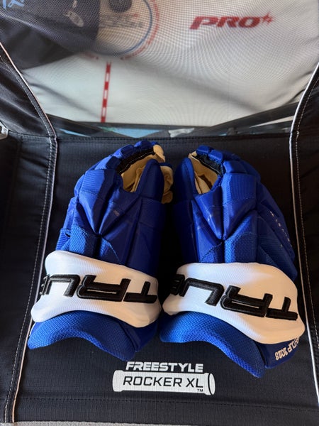 Wish Cup True Catalyst 9x Gloves Size 14