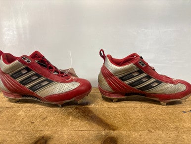 Adidas Used Size 7.0 (Women's 8.0) Red