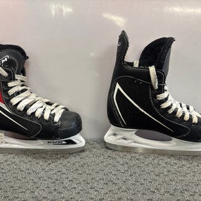 CCM Used Junior Size 1 Hockey Skates