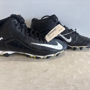 Nike (Used) Size M 9.5 (W 10.5) Adult