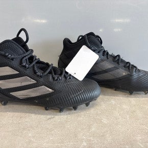 Adidas (Used) Size M 6.5 (W 7.5) Adult