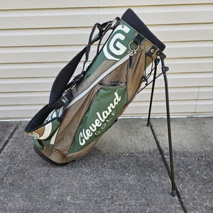 Cleveland Golf E-9 Green & Brown Stand Golf Bag 4 Pocket 4 Way Divider